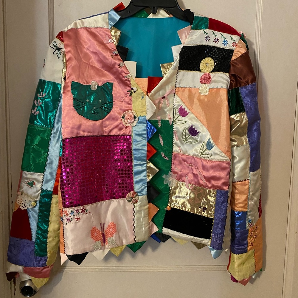 VINTAGE Crazy Quilt Jacket/Coat embroidery cat, ribbons, many textures! 80s